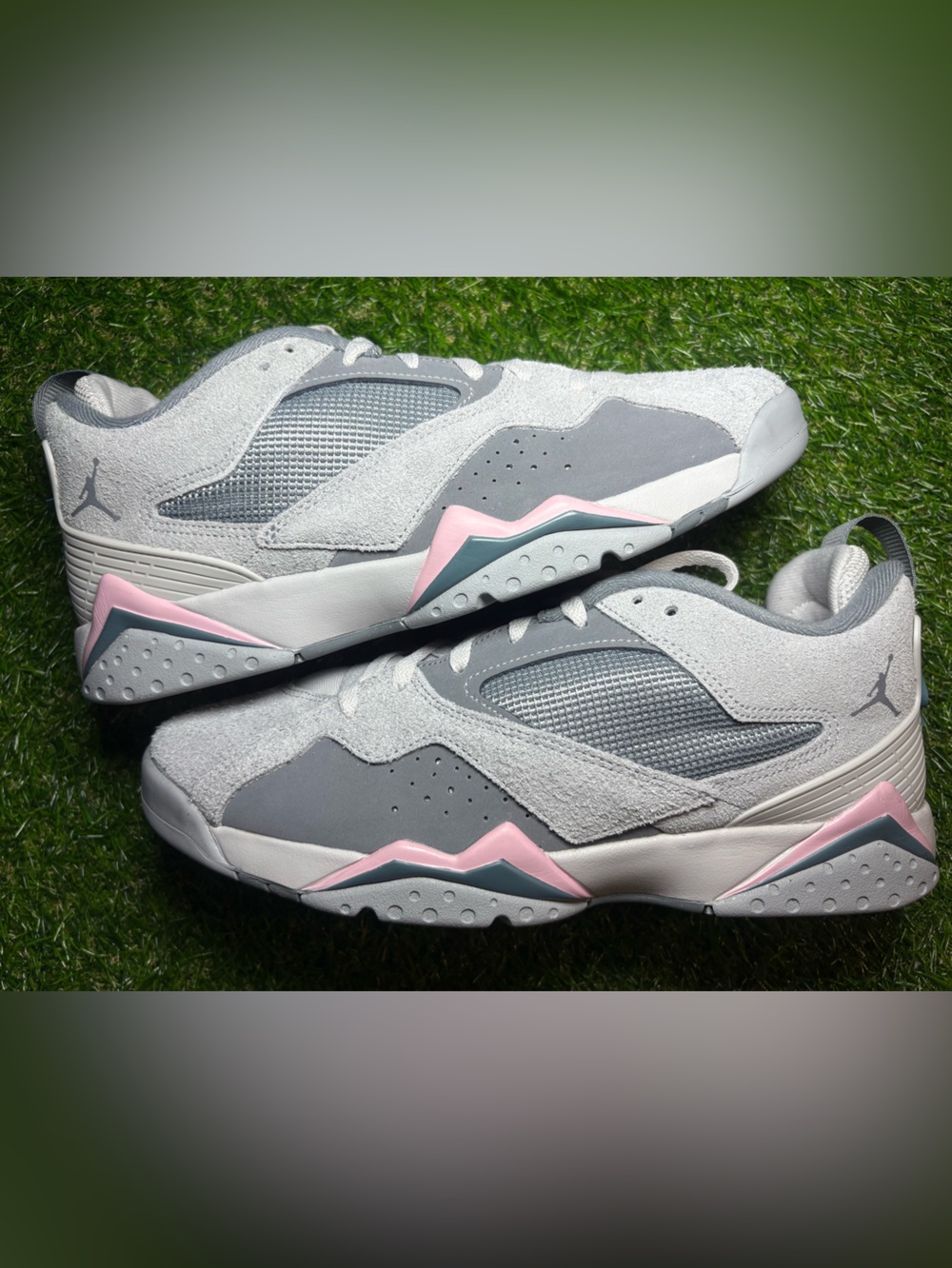 Jordan MVP 1992 Women’s 10.5 Gray & Pink